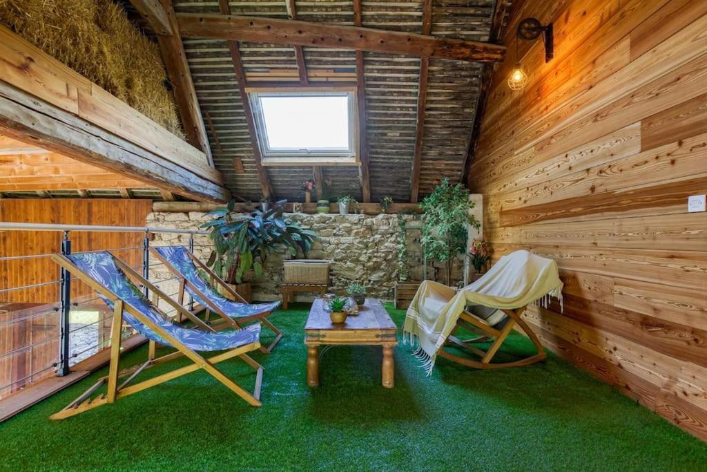 Gite De Charme : La Grange Au Lac Azur Treffort  Ngoại thất bức ảnh