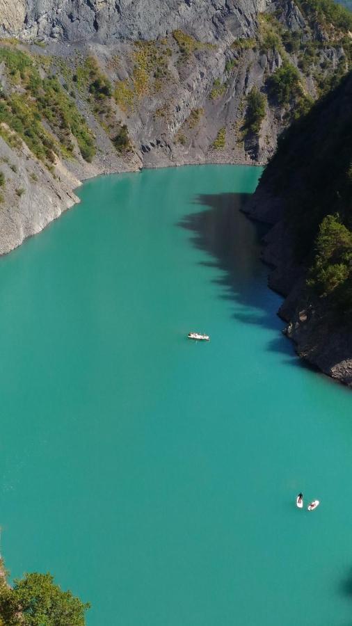 Gite De Charme : La Grange Au Lac Azur Treffort  Ngoại thất bức ảnh